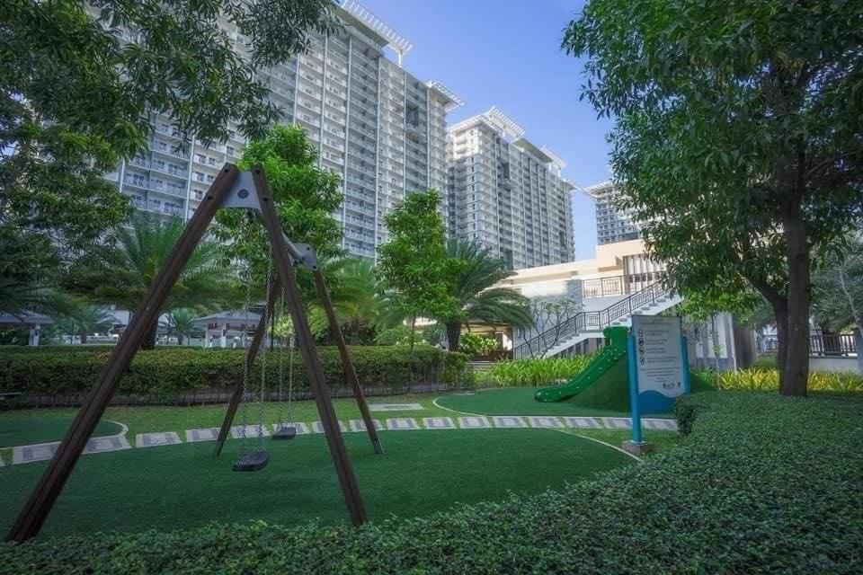 Verdon Parc Davao City With Balcony By Darpm Екстер'єр фото