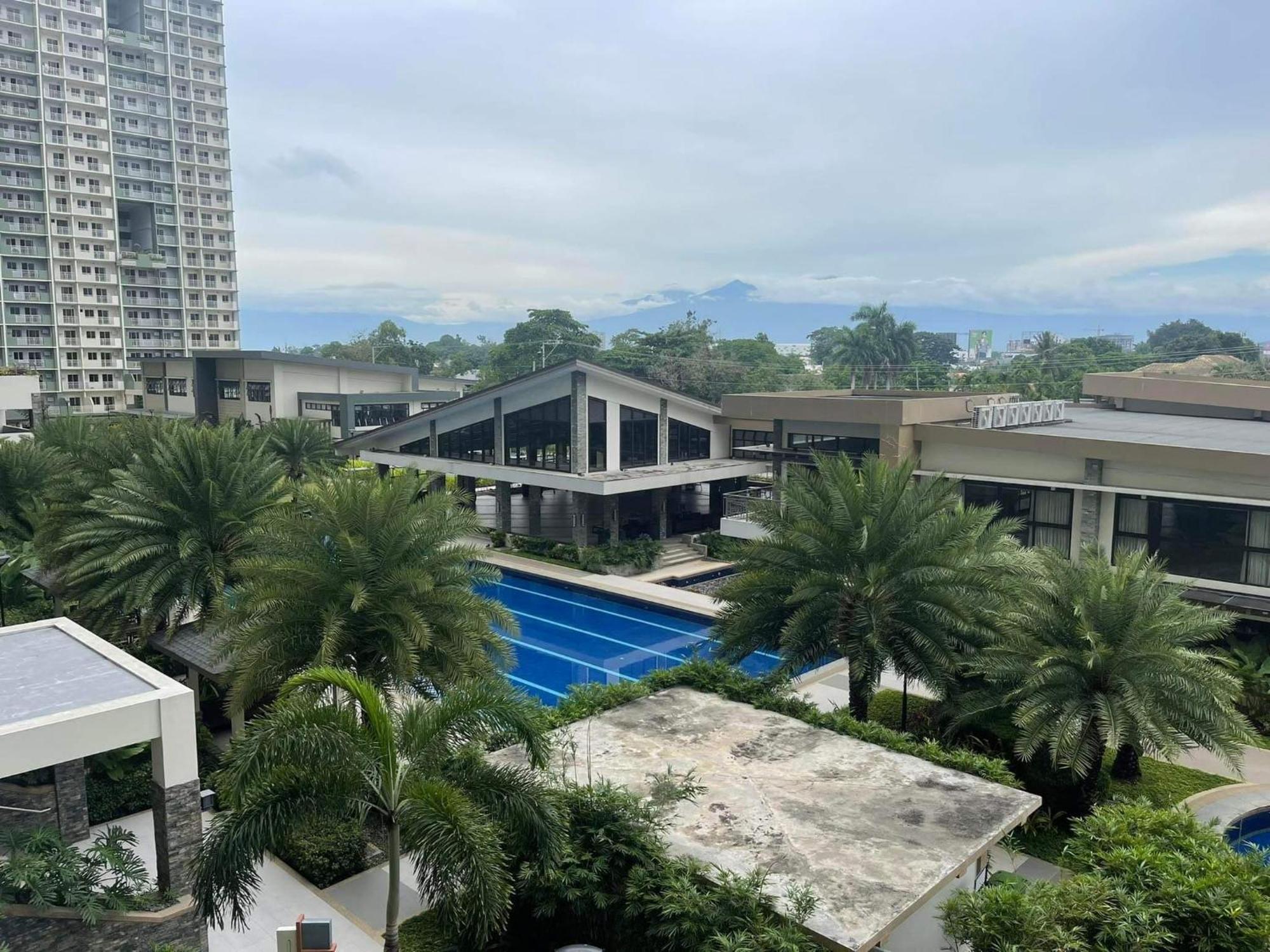 Verdon Parc Davao City With Balcony By Darpm Екстер'єр фото
